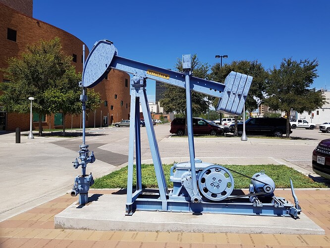 Amarillo Oil Drill Statue Bethlehem